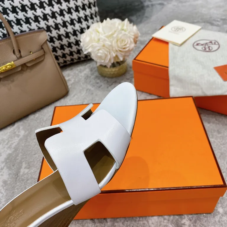 Hermes Shoe 